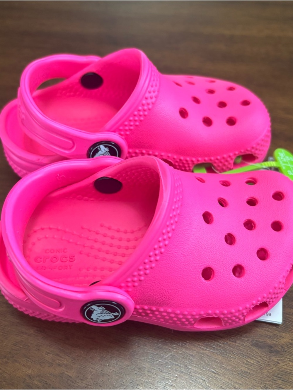 CROCS Kids Classic Clog - Hot Pink